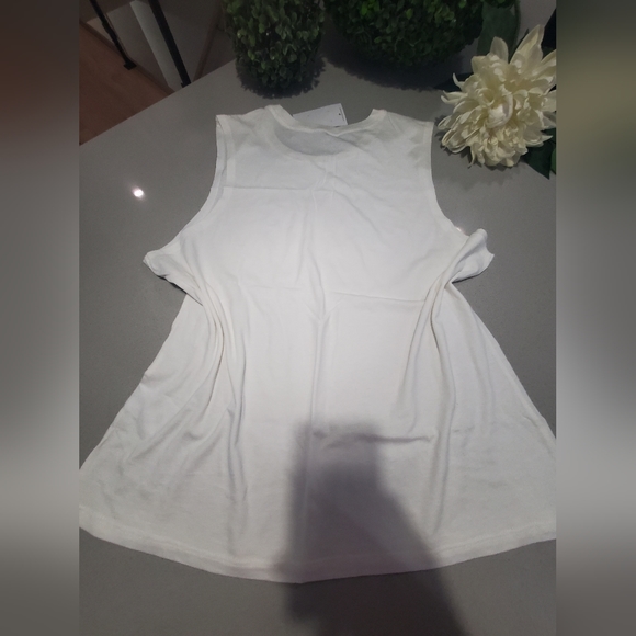 NWT HURLEY Beau haut d'été sans manche neuf avec imprimé avec logo au devant - Picture 5 of 6